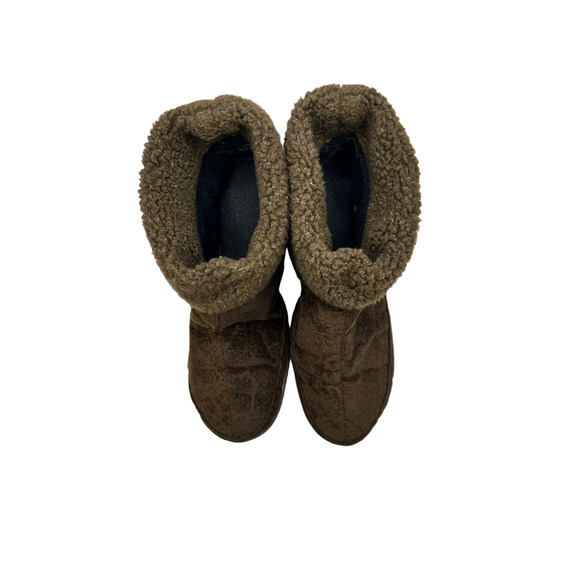 Dearfoams Brown Sherpa Fleece Boot Slippers Size 8 - Picture 3 of 6